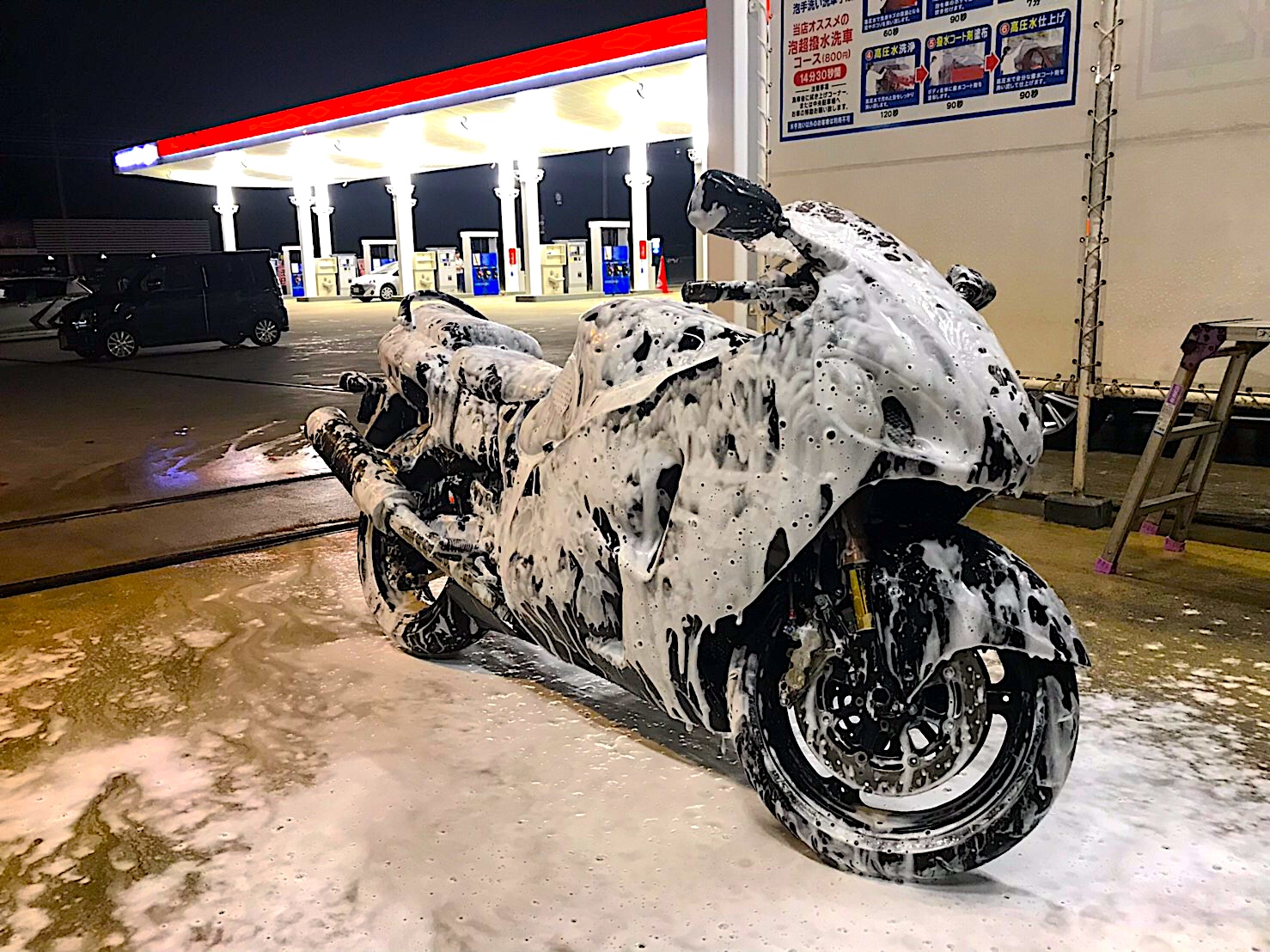 バイクをきれいに保つ２つの洗車方法