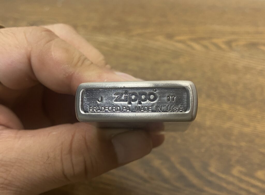 ZIPPO 2017年 J