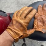 信頼と品質の革グローブ